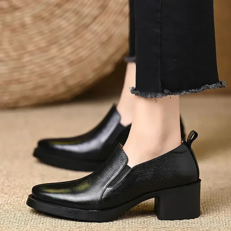 Carolyn – Talons Blocs
