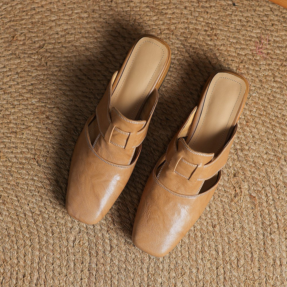 Astrid – Mules en cuir avec bout carré