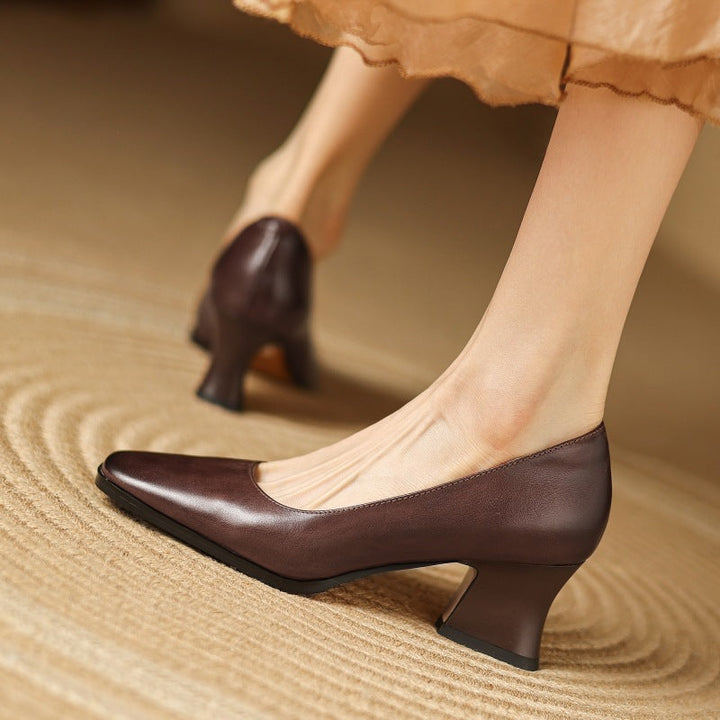 Oriel – Leder Quadrat Pumps