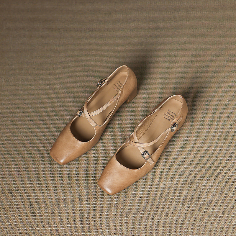 Béatrice – Leder Kitten Heels