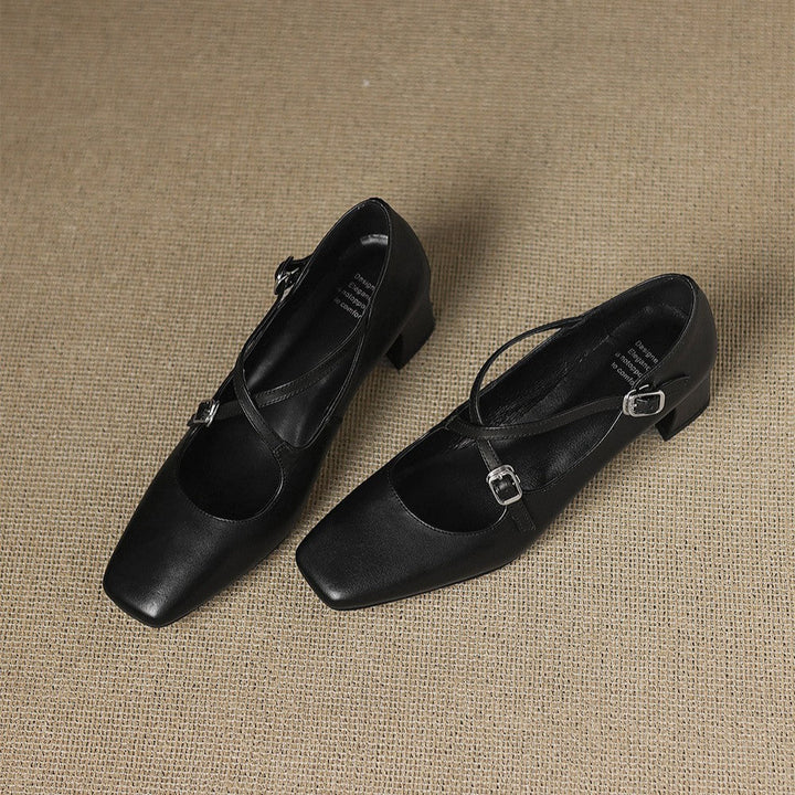 Béatrice – Leder Kitten Heels