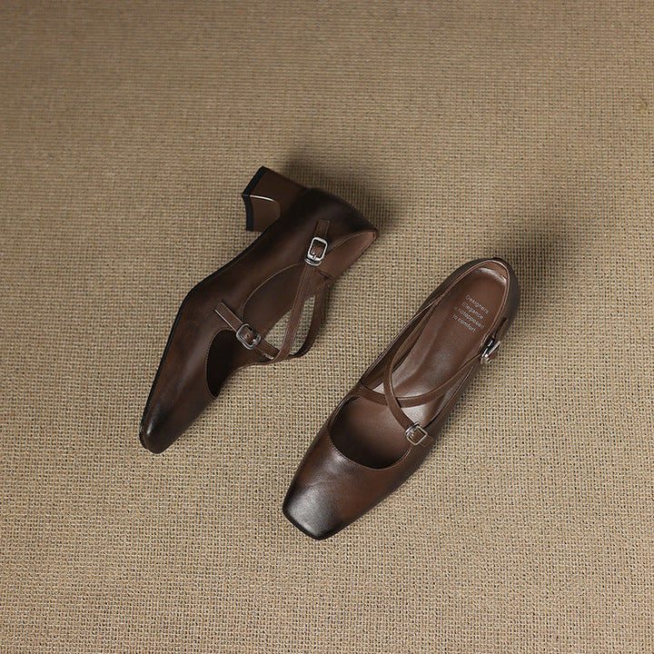 Béatrice – Leder Kitten Heels