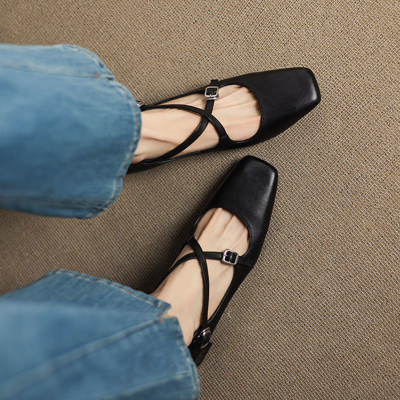 Béatrice – Leder Kitten Heels