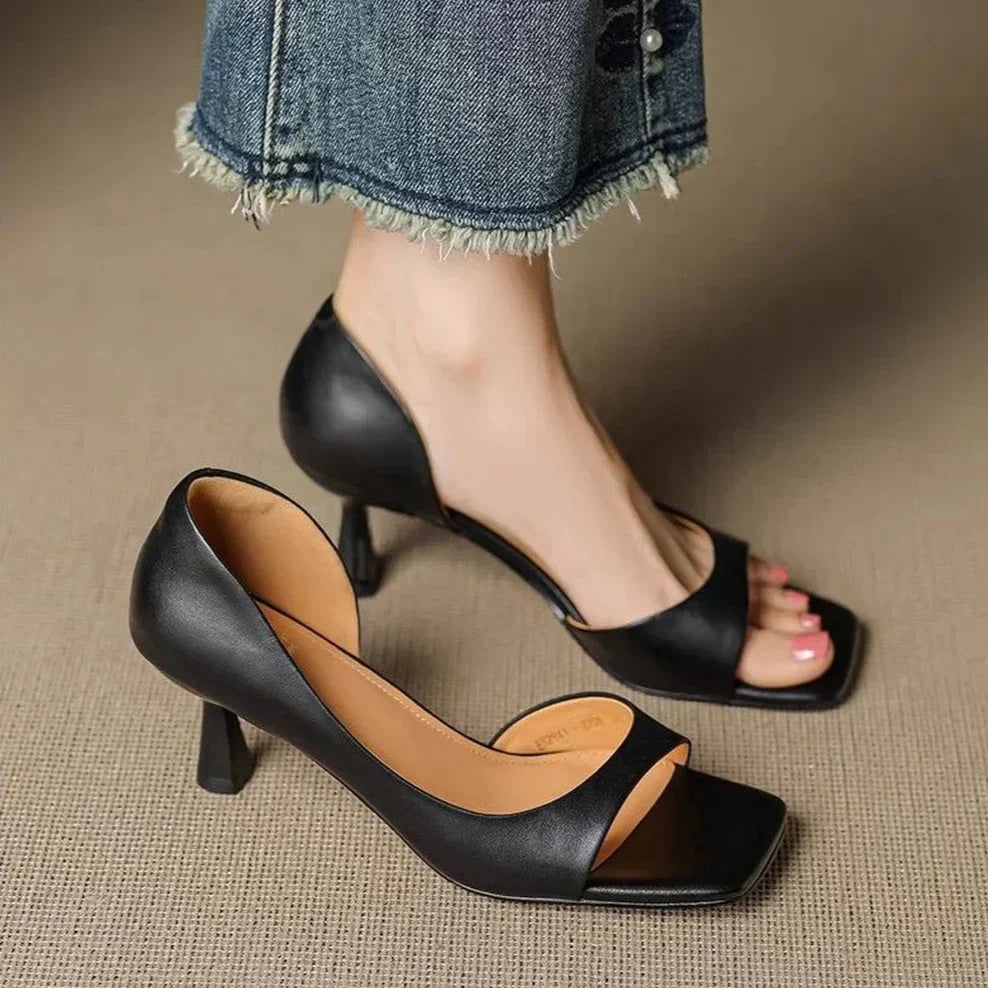 Corinne – Talons en cuir