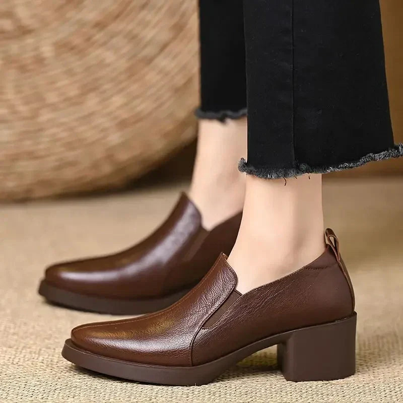 Carolyn – Talons Blocs
