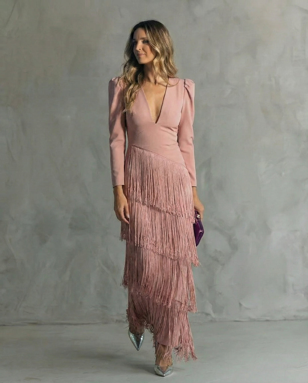 Clara | Robe midi élégante à manches frangées