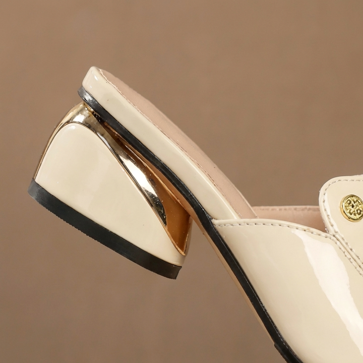 Céline –Talons à glissière en vernis